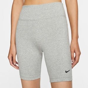 Nike Leg-A-See Shorts